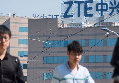 Top intelligence official says Chinese ZTE cellphones pose security risk to U.S.
