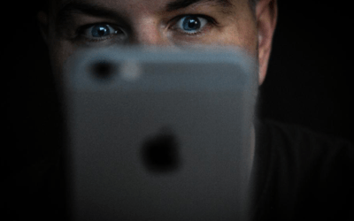 Feds Force Suspect To Unlock An Apple iPhone X With Their Face